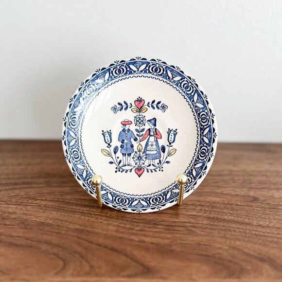 Johnson Brothers Staffordshire 'Old Granite' Hearts and Flowers- 3 Piece Set - Picture 11 of 12